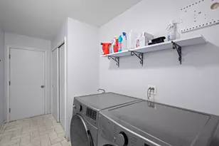 815 E Hintz Rd, Arlington Heights, IL 60004 - Photo 12
