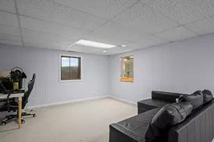 815 E Hintz Rd, Arlington Heights, IL 60004 - Photo 20