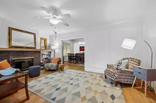 6551 N Maplewood Ave, Chicago, IL 60645 - Photo 4