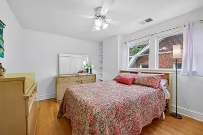 6551 N Maplewood Avenue, Chicago, IL 60645 - Photo 24