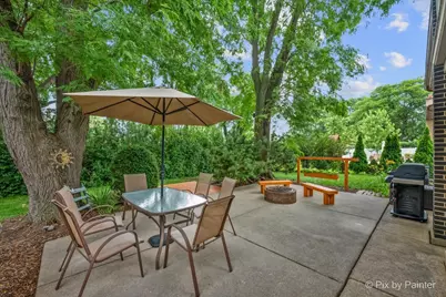 2631 N Stuart Drive, Arlington Heights, IL 60004 - Photo 12