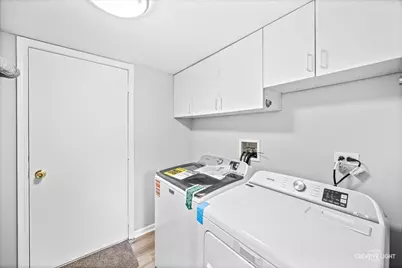380 Regency Court, Aurora, IL 60504 - Photo 20