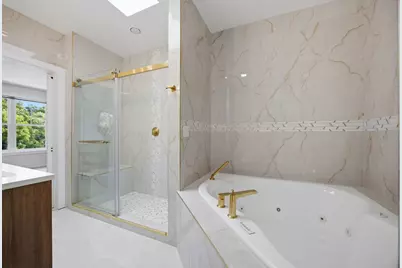 949 Internationale Parkway, Woodridge, IL 60517 - Photo 34
