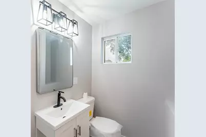 1076 E Maple Street, Kankakee, IL 60901 - Photo 28