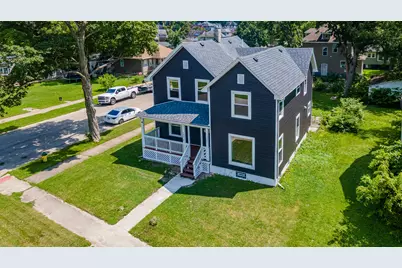 1076 E Maple Street, Kankakee, IL 60901 - Photo 1