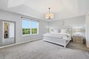 2546 Huntleigh Ln, Woodridge, IL 60517 - Photo 12