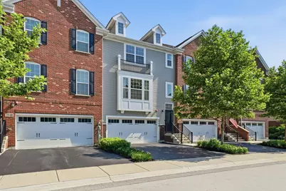 2546 Huntleigh Lane, Woodridge, IL 60517 - Photo 1