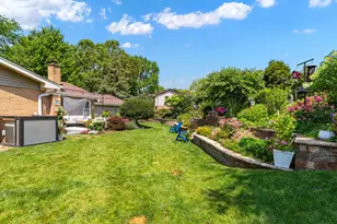 532 Merlin Dr, Schaumburg, IL 60193 - Photo 18
