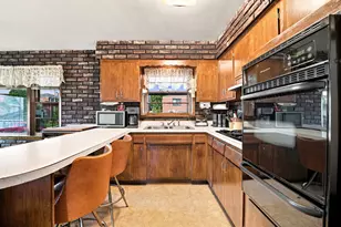 5401 S Millard Ave, Chicago, IL 60632 - Photo 8