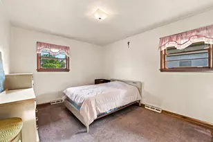 5401 S Millard Ave, Chicago, IL 60632 - Photo 16