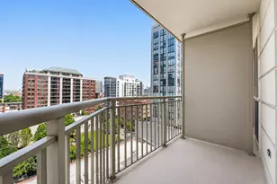 645 N Kingsbury St, Chicago, IL 60610 - Photo 8