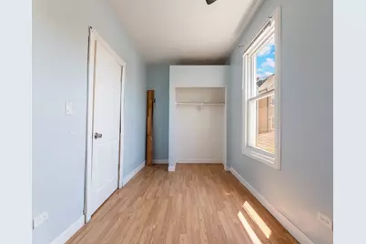2458 W 45th Place, Chicago, IL 60632 - Photo 4