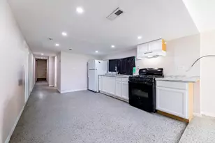 2458 W 45th Pl, Chicago, IL 60632 - Photo 8