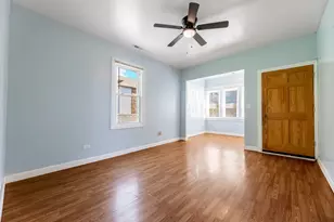 2458 W 45th Pl, Chicago, IL 60632 - Photo 2