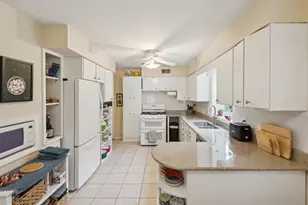 2149 Hartrey Ave, Evanston, IL 60201 - Photo 14