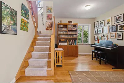 2149 Hartrey Avenue, Evanston, IL 60201 - Photo 8