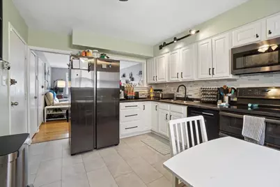 547 Sheridan Road #3W, Evanston, IL 60202 - Photo 6