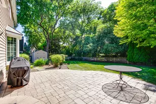 907 Dawes St, Libertyville, IL 60048 - Photo 30