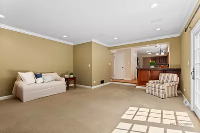 907 Dawes Street, Libertyville, IL 60048 - Photo 8