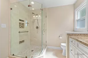907 Dawes St, Libertyville, IL 60048 - Photo 20
