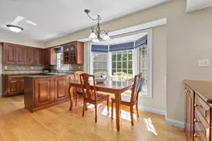 907 Dawes St, Libertyville, IL 60048 - Photo 10