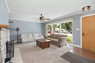922 W Van Meter Street, Kankakee, IL 60901 - Photo 2