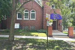 1332 Davis St, Evanston, IL 60201 - Photo 1