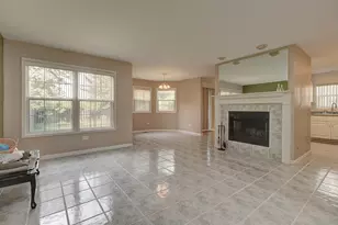 16046 Fairfield Dr, Plainfield, IL 60586 - Photo 4