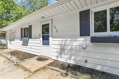 1810 Greendale Drive, Champaign, IL 61821 - Photo 4