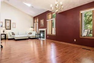13273 Weatherfield Way, Roscoe, IL 61073 - Photo 12