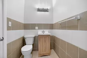 1419 S Kedvale Ave, Chicago, IL 60623 - Photo 10
