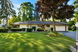 1318 Sunset Dr, Schaumburg, IL 60193 - Photo 1