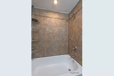 3933 W 69th Place, Chicago, IL 60629 - Photo 18