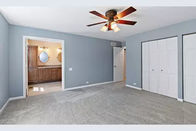 2000 College Green Drive, Elgin, IL 60123 - Photo 14