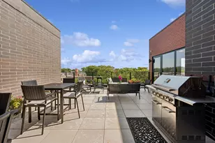 7006 N Glenwood Ave, Chicago, IL 60626 - Photo 16
