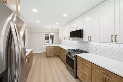 1935 Mission Hills Lane, Northbrook, IL 60062 - Photo 4