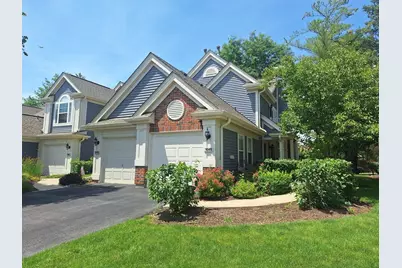 1045 Talbots Lane #1045, Elk Grove Village, IL 60007 - Photo 2