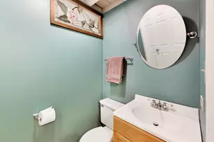 708 N Summit St, Wheaton, IL 60187 - Photo 34