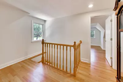 708 N Summit Street, Wheaton, IL 60187 - Photo 18