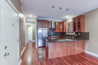 1126 W Fullerton Avenue #2, Chicago, IL 60614 - Photo 10