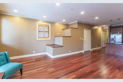 1126 W Fullerton Avenue #2, Chicago, IL 60614 - Photo 4
