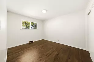 78 S Evergreen Ave, Addison, IL 60101 - Photo 10
