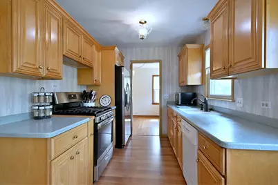 1032 Daniel Drive, Bensenville, IL 60106 - Photo 6