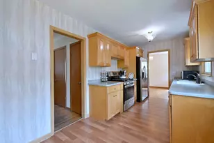 1032 Daniel Dr, Bensenville, IL 60106 - Photo 8