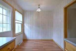 1032 Daniel Dr, Bensenville, IL 60106 - Photo 10