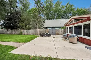35672 N Sheridan Dr, Fox Lake, IL 60020 - Photo 34