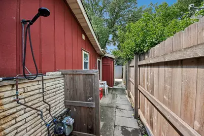 35672 N Sheridan Drive, Fox Lake, IL 60020 - Photo 36