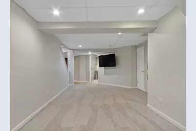 826 Shakespeare Drive #30, Grayslake, IL 60030 - Photo 24