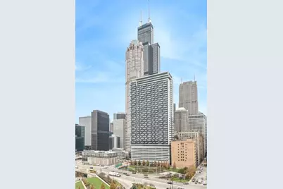 235 W Van Buren Street #2519, Chicago, IL 60607 - Photo 2