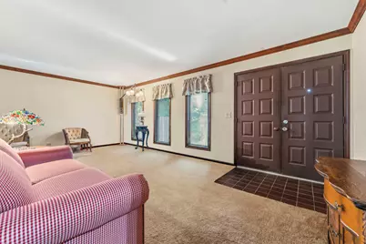 915 Carriage Drive, Algonquin, IL 60102 - Photo 2